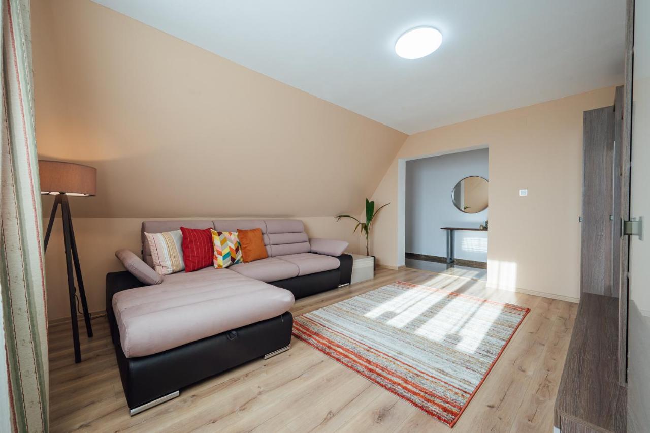 Skarabeus Apartment Odorheiu Secuiesc Bagian luar foto